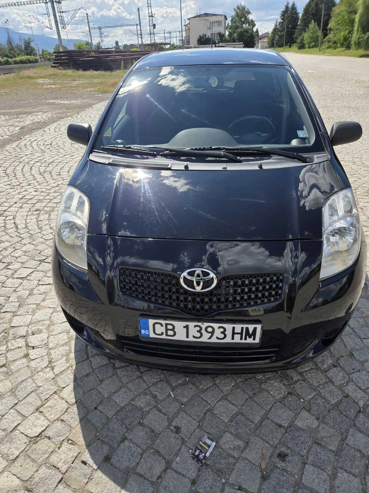 Toyota Yaris, снимка 10 - Автомобили и джипове - 54900957