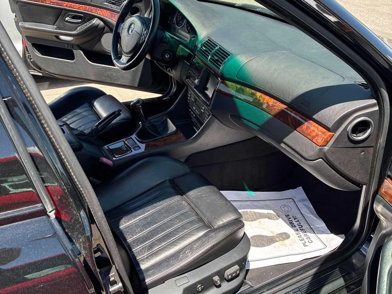 BMW M5 * АВТОКРЕДИТ БЕЗ ПЪРВОНААЛНА ВНОСКА* , снимка 13 - Автомобили и джипове - 55096568