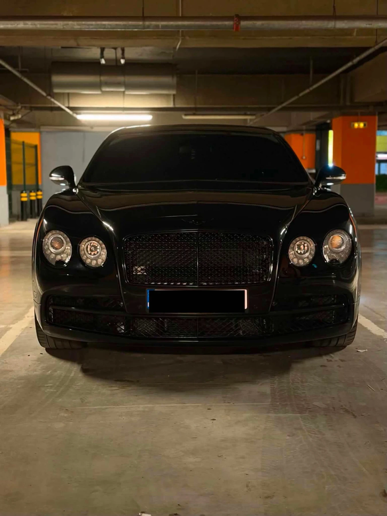 Bentley Flying Spur 4.0 V8, снимка 14 - Автомобили и джипове - 55505410