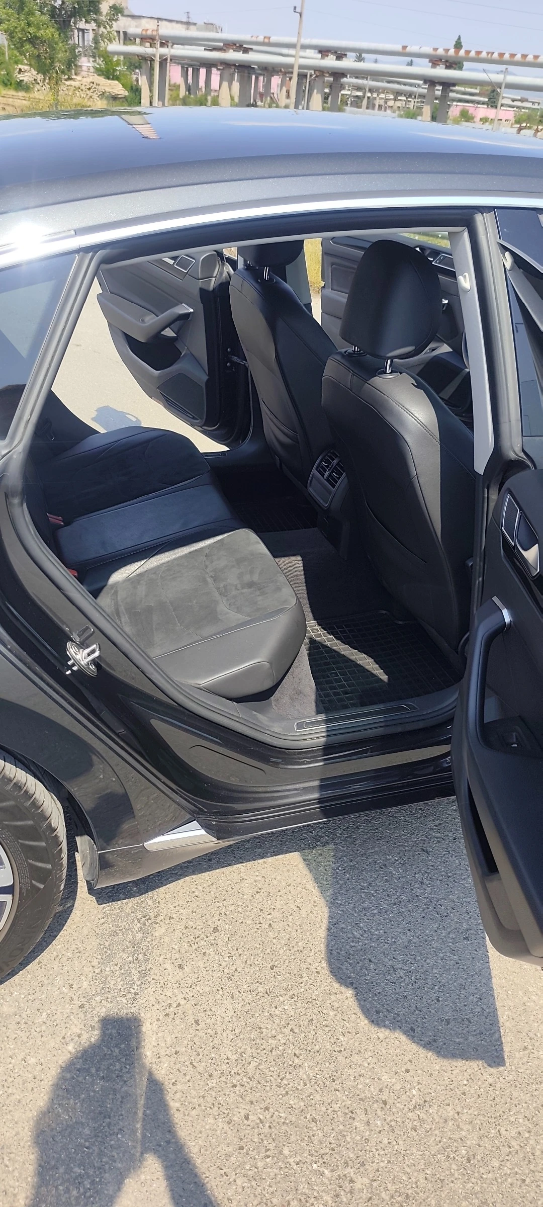 VW Arteon 2.0 TDI 150k.c. ELEGANCE, снимка 8 - Автомобили и джипове - 55771051