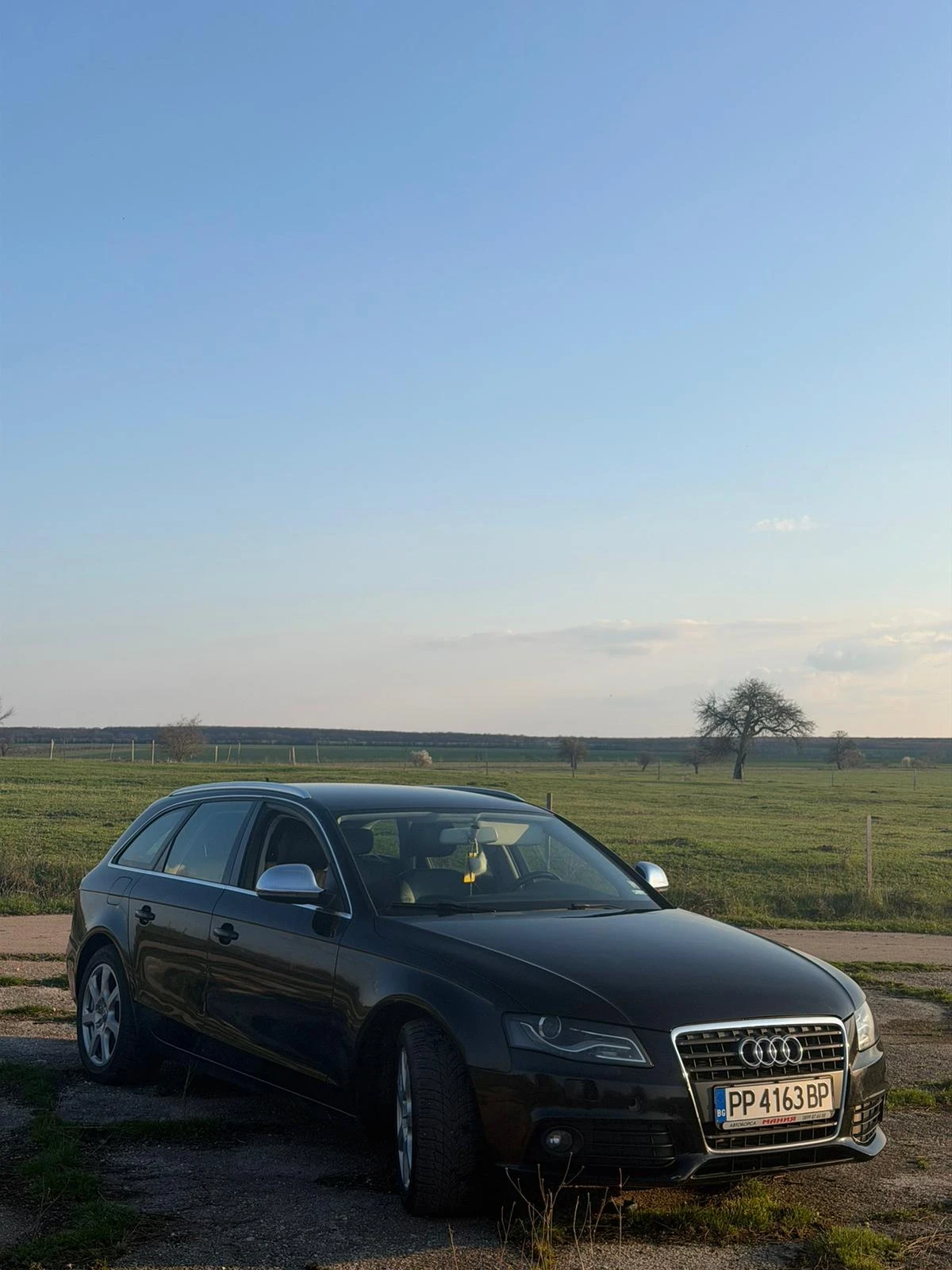 Audi A4, снимка 2 - Автомобили и джипове - 55828218