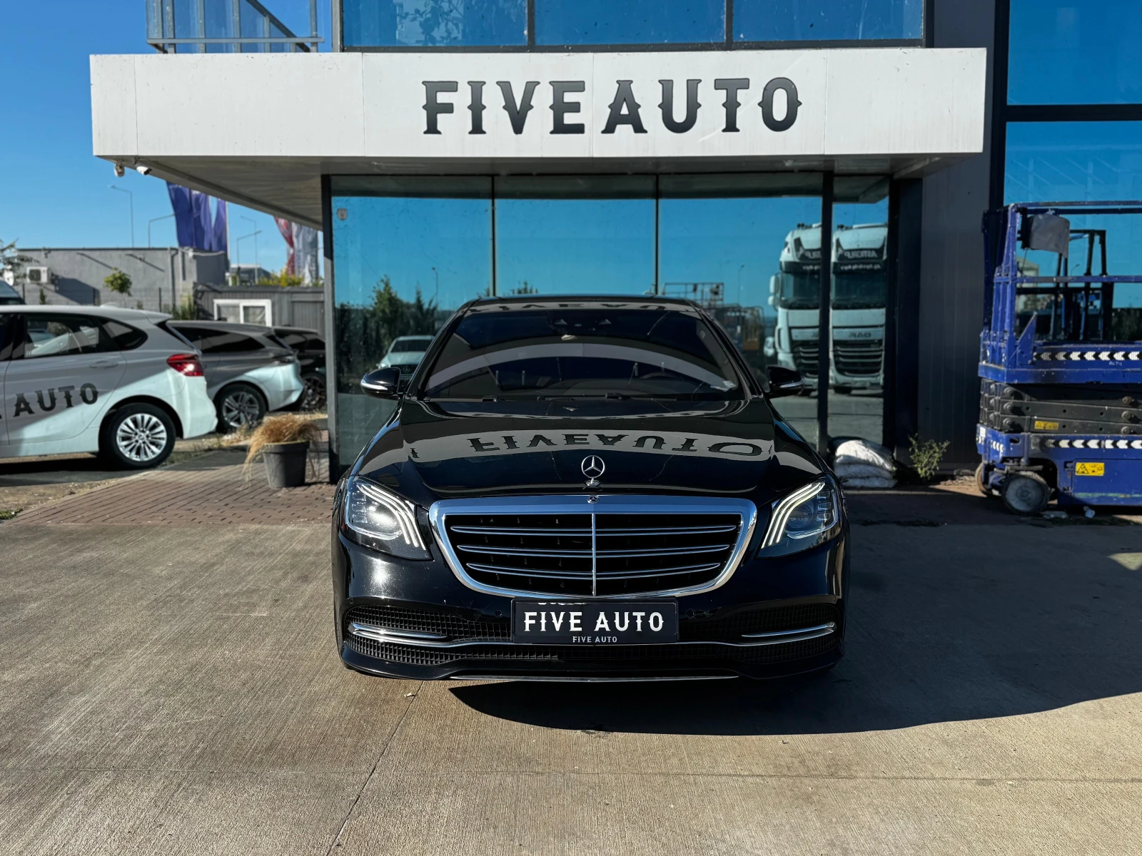 Mercedes-Benz S 450 / Facelift / Burmester / Soft Close / Panorama / , снимка 2 - Автомобили и джипове - 55991993