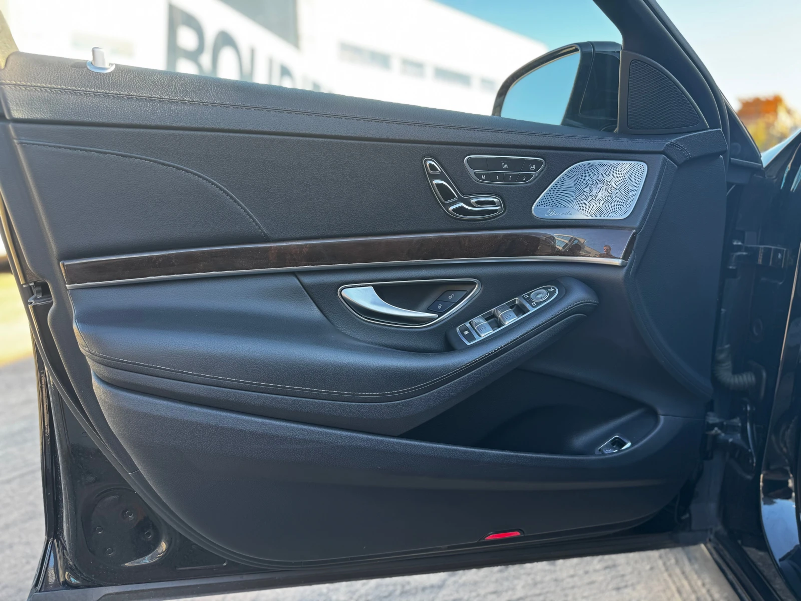 Mercedes-Benz S 450 / Facelift / Burmester / Soft Close / Panorama / , снимка 15 - Автомобили и джипове - 55991993