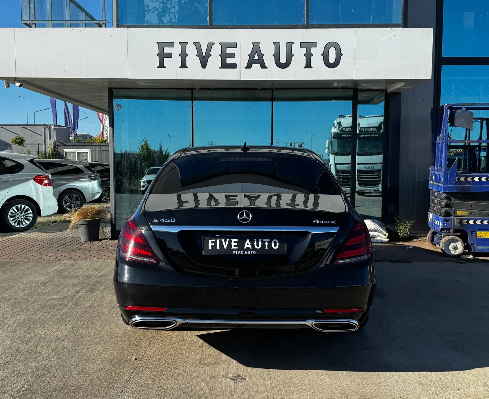 Mercedes-Benz S 450 / Facelift / Burmester / Soft Close / Panorama / , снимка 6 - Автомобили и джипове - 55991993