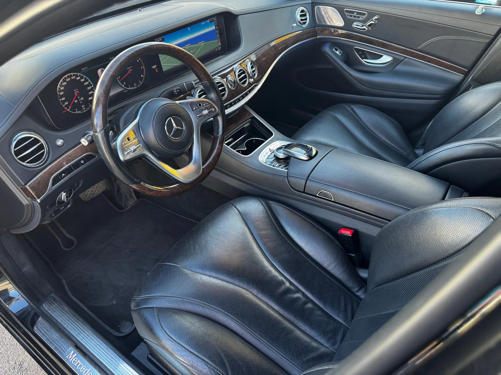 Mercedes-Benz S 450 / Facelift / Burmester / Soft Close / Panorama / , снимка 9 - Автомобили и джипове - 55991993