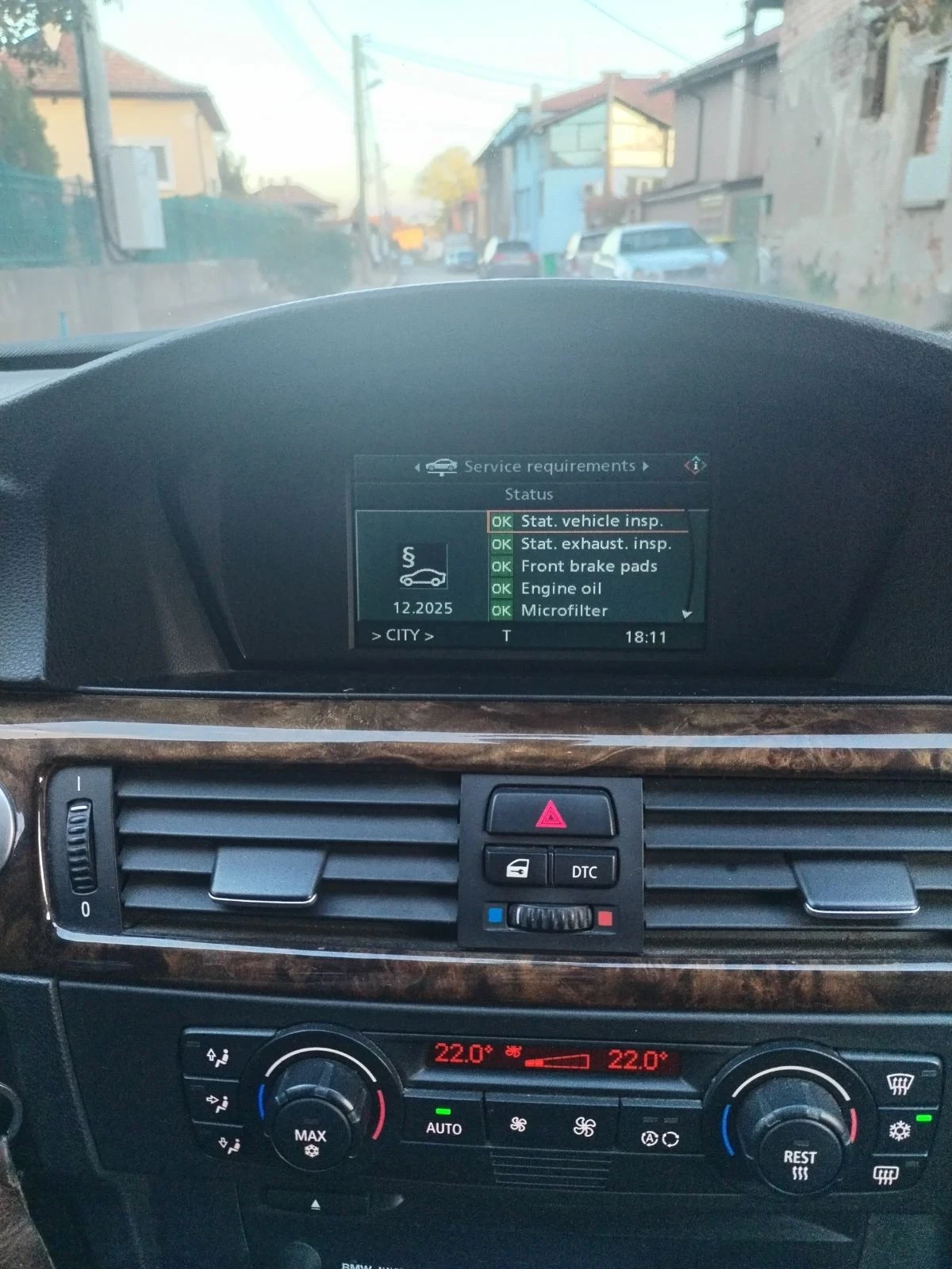 BMW 320, снимка 8 - Автомобили и джипове - 56181912