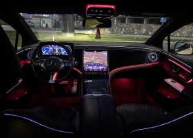 Mercedes-Benz EQE 350+ , снимка 9