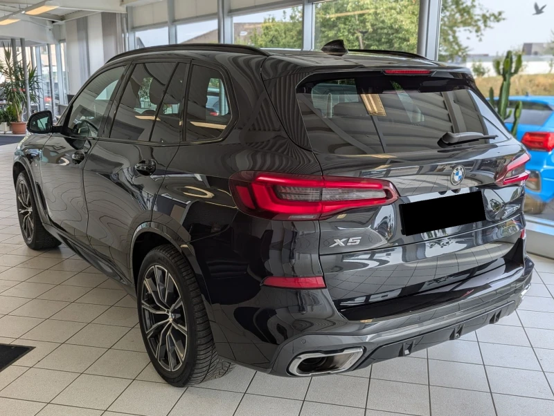 BMW X5 d/ xDrive/ M-SPORT/ PANO/ 360/ ACC/ 20/, снимка 4 - Автомобили и джипове - 47343175