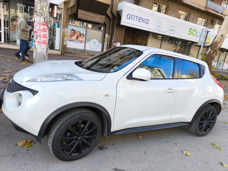 Nissan Juke, снимка 9 - Автомобили и джипове - 48362817