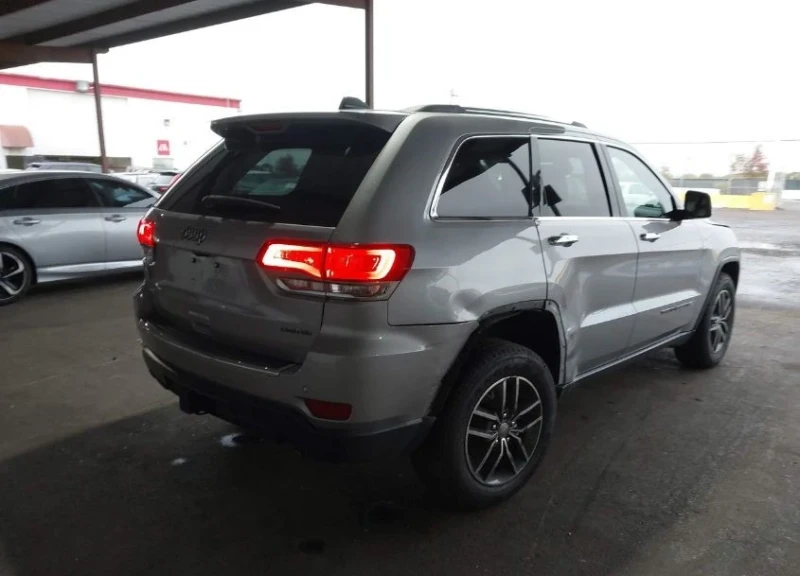 Jeep Grand cherokee, снимка 13 - Автомобили и джипове - 49192431