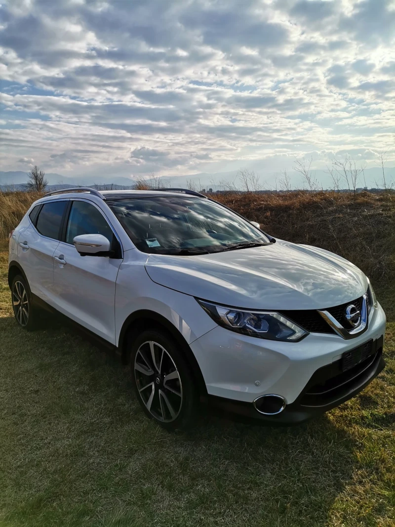 Nissan Qashqai 1.5 DCI TEKNA /360/CAMERA/NAVI/PANORAMA/KEYLESS, снимка 1 - Автомобили и джипове - 49351457