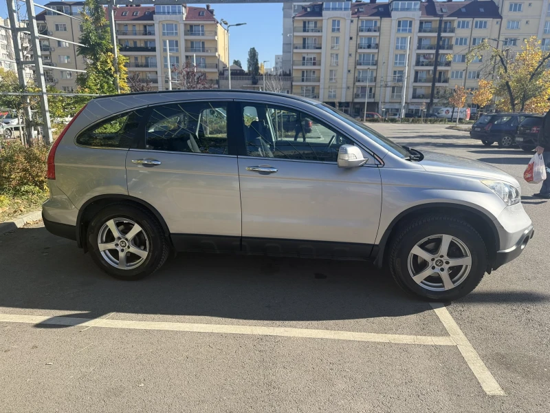 Honda Cr-v, снимка 3 - Автомобили и джипове - 52556491
