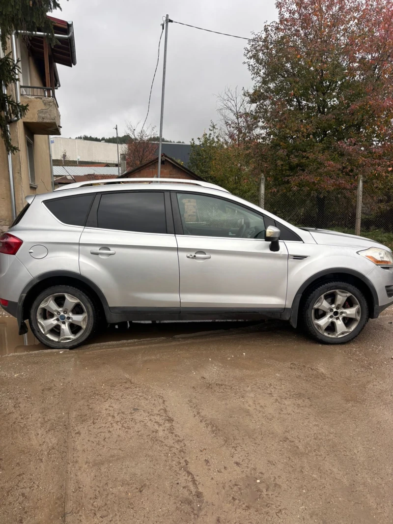 Ford Kuga 2.0TDCI 4x4, снимка 3 - Автомобили и джипове - 52355242
