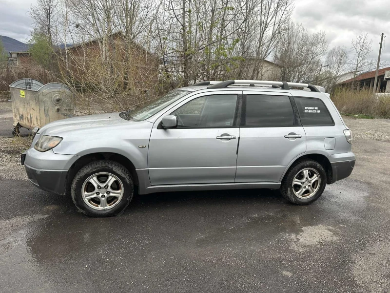 Mitsubishi Outlander 2.0, снимка 7 - Автомобили и джипове - 53266115
