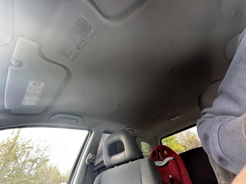 Mitsubishi Outlander 2.0, снимка 11 - Автомобили и джипове - 53266115