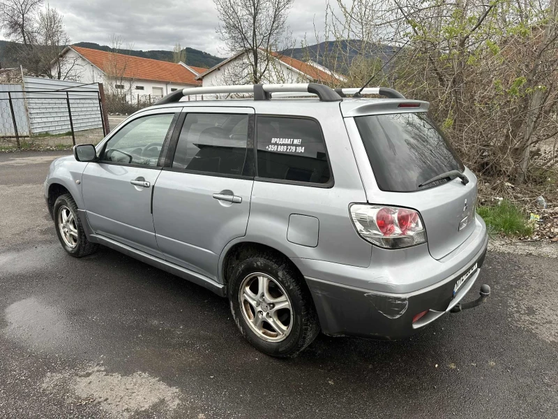Mitsubishi Outlander 2.0, снимка 6 - Автомобили и джипове - 53266115