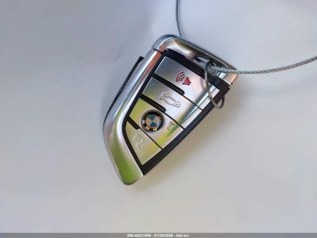 BMW X7 xDrive 40i* HARMAN KARDON* LASER* 360 CAM* DIGITAL, снимка 15 - Автомобили и джипове - 53801444