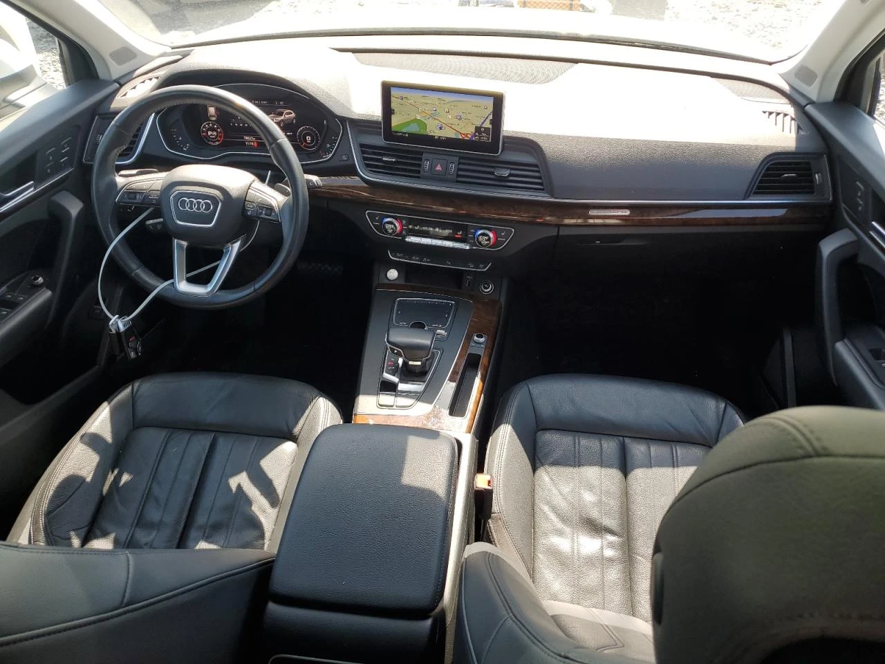 Audi Q5 Premium Plus - изображение 9