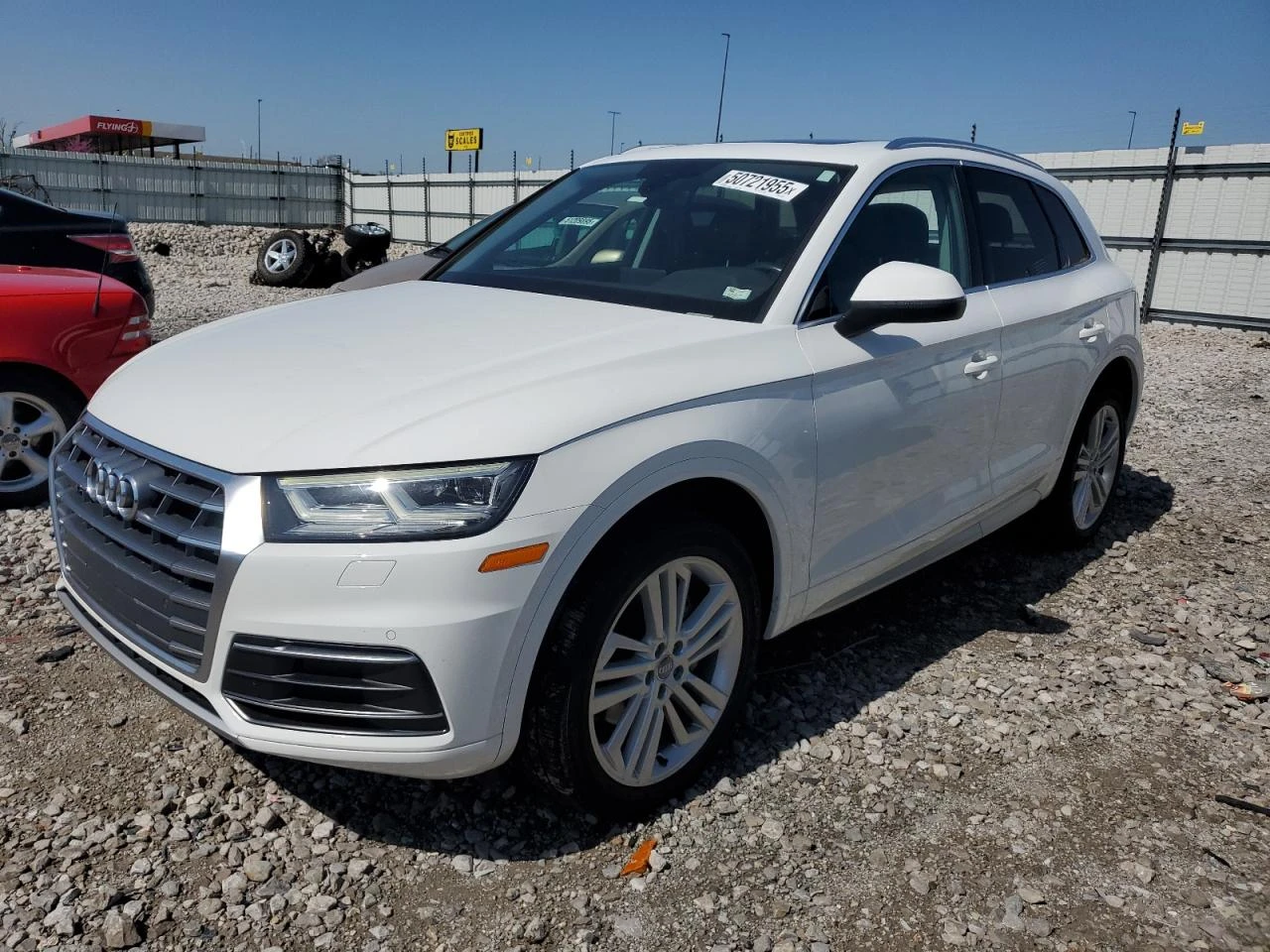 Audi Q5 Premium Plus - изображение 3