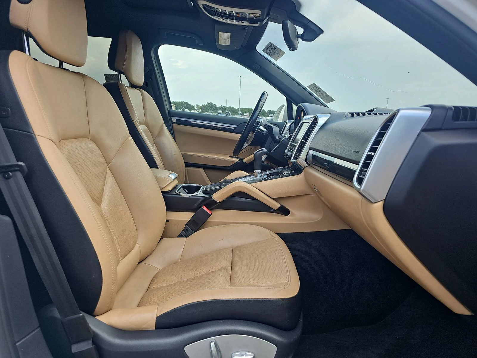 Porsche Cayenne BOSE* LANE ASSIST* KEYLESS* БЯЛА ПЕРЛА* NAVI - изображение 10
