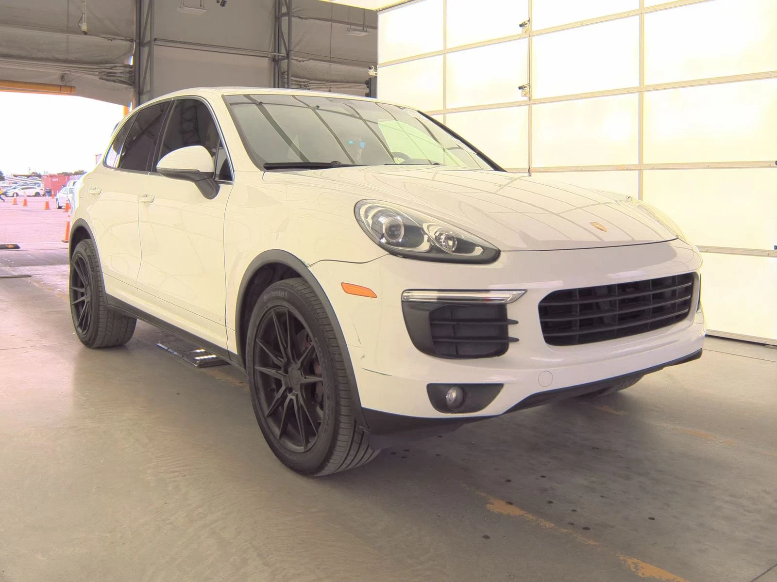 Porsche Cayenne BOSE* LANE ASSIST* KEYLESS* БЯЛА ПЕРЛА* NAVI - изображение 2
