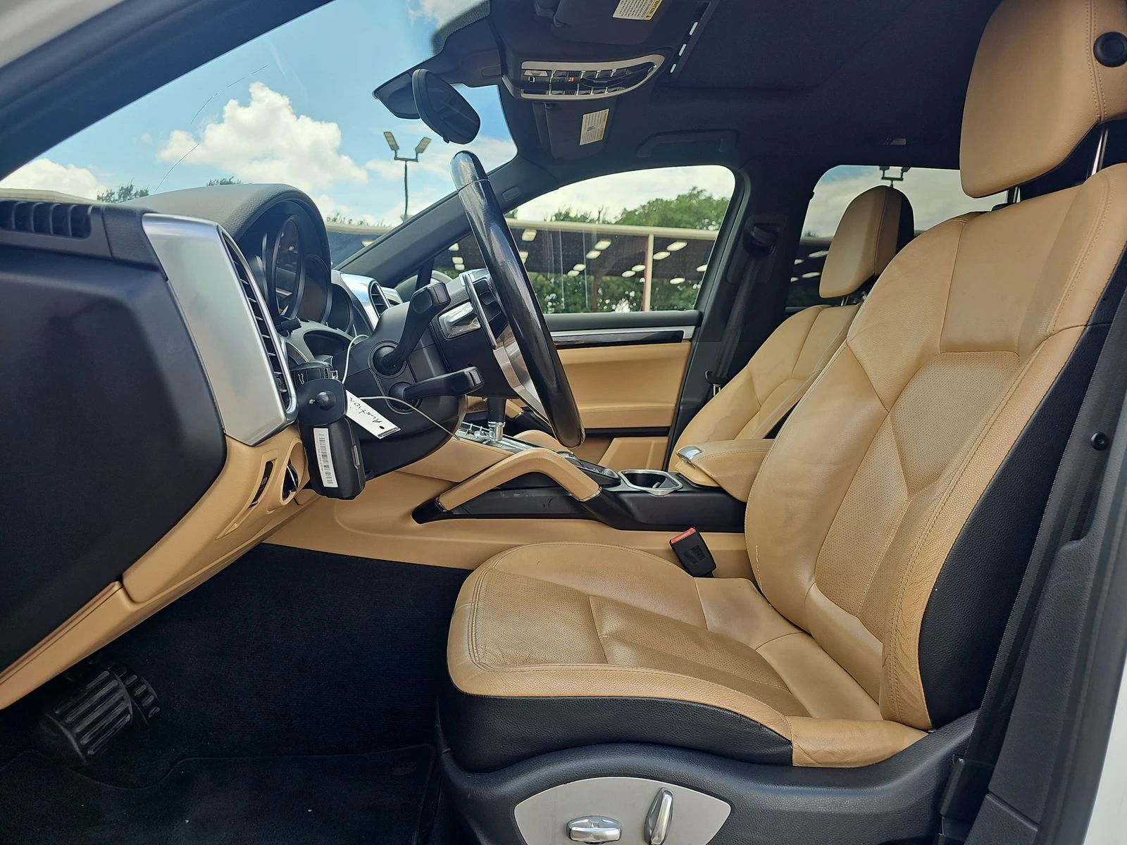 Porsche Cayenne BOSE* LANE ASSIST* KEYLESS* БЯЛА ПЕРЛА* NAVI - изображение 9