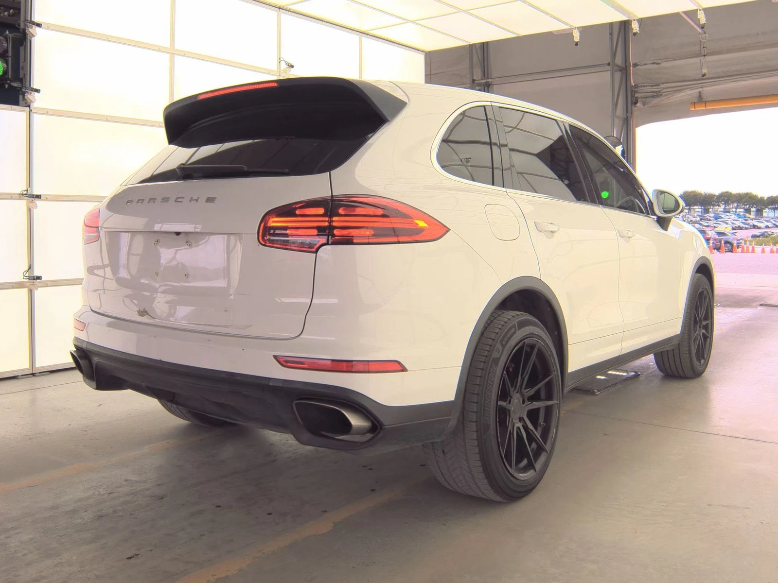 Porsche Cayenne BOSE* LANE ASSIST* KEYLESS* БЯЛА ПЕРЛА* NAVI - изображение 5