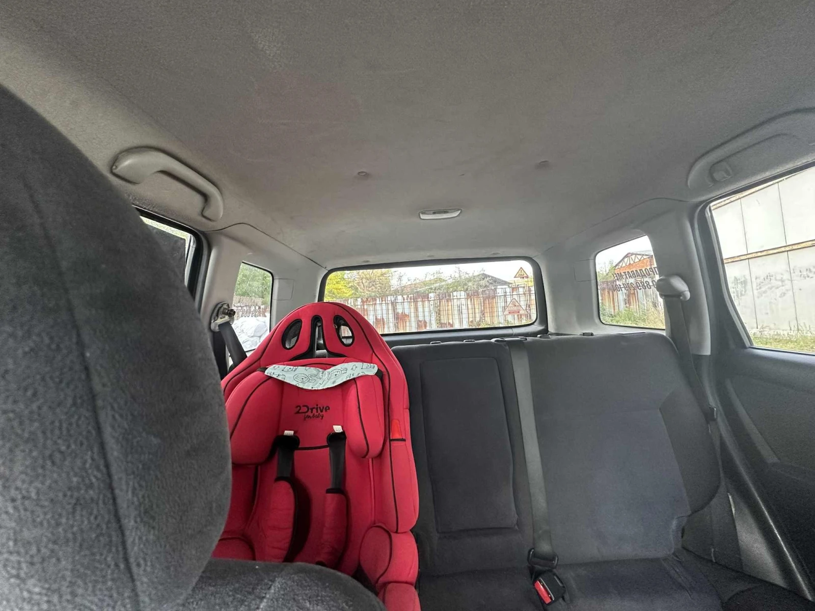 Mitsubishi Outlander 2.0 - изображение 10