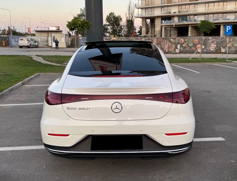 Mercedes-Benz EQE 350+  - изображение 4