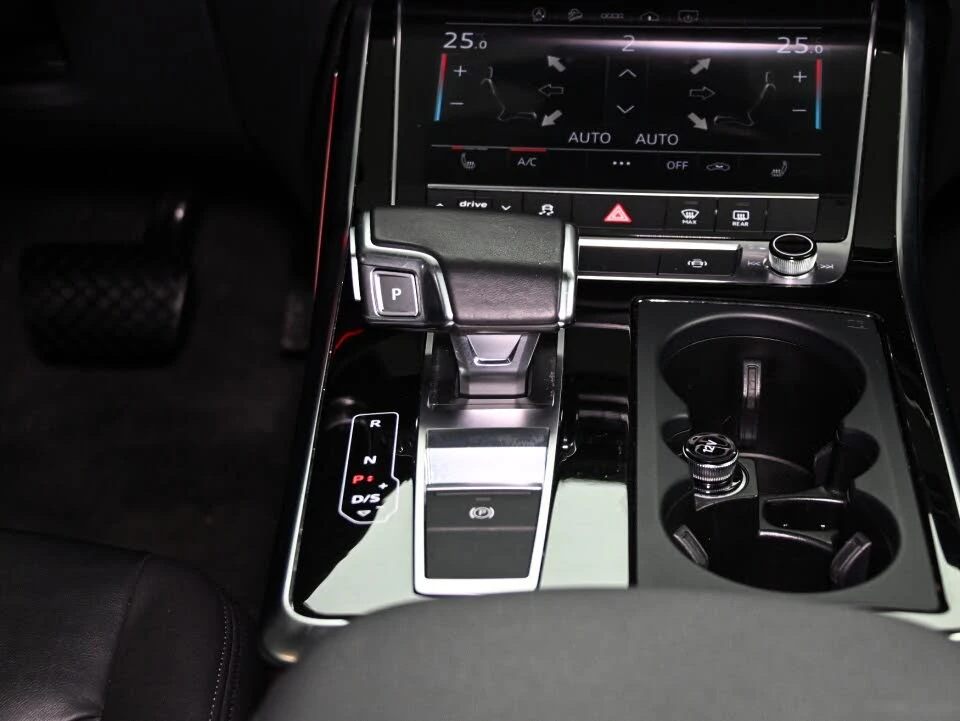 Audi Q7 quattro Komfort 55* TFSI* ����������* (���� �� ��) | Mobile.bg � ����������� 13