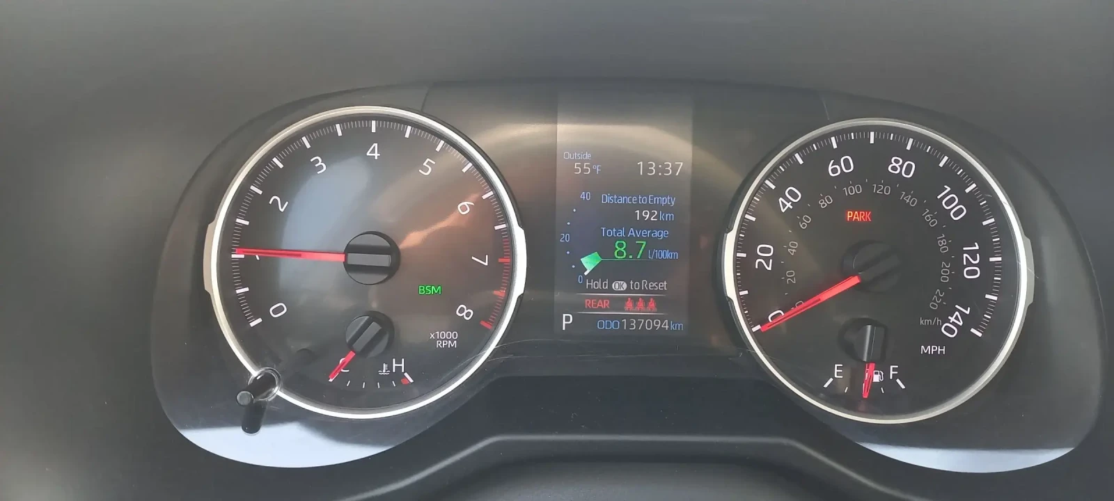 Toyota Rav4 XLE, снимка 8 - Автомобили и джипове - 53717480