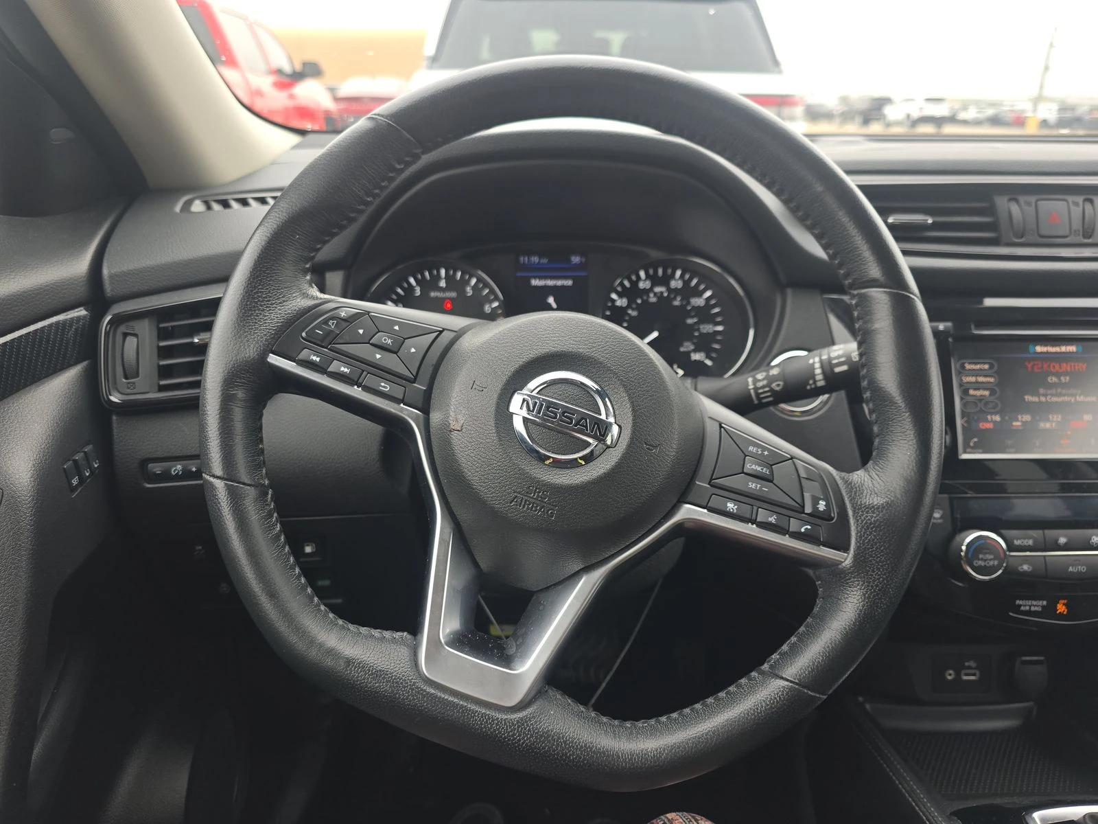 Nissan Rogue, снимка 7 - Автомобили и джипове - 53928459