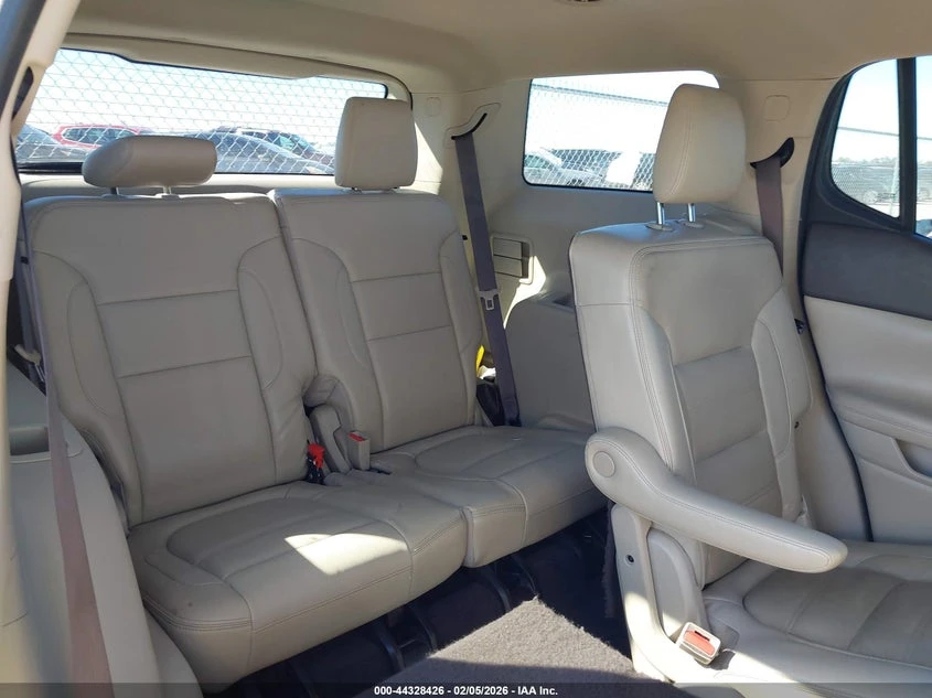 Gmc Acadia 3.6L V-6 DI, DOHC, VVT, 310HP Front Wheel Drive | Mobile.bg � ����������� 8
