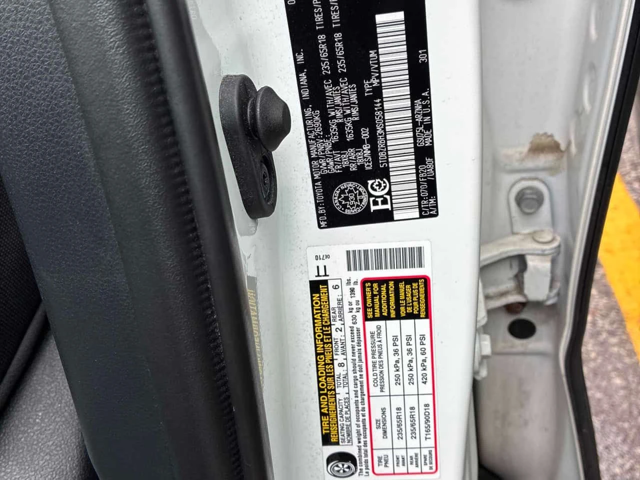 Toyota Highlander | LE | CARFAX | ПОДГРЕВИ | KEYLESS, снимка 12 - Автомобили и джипове - 54331014