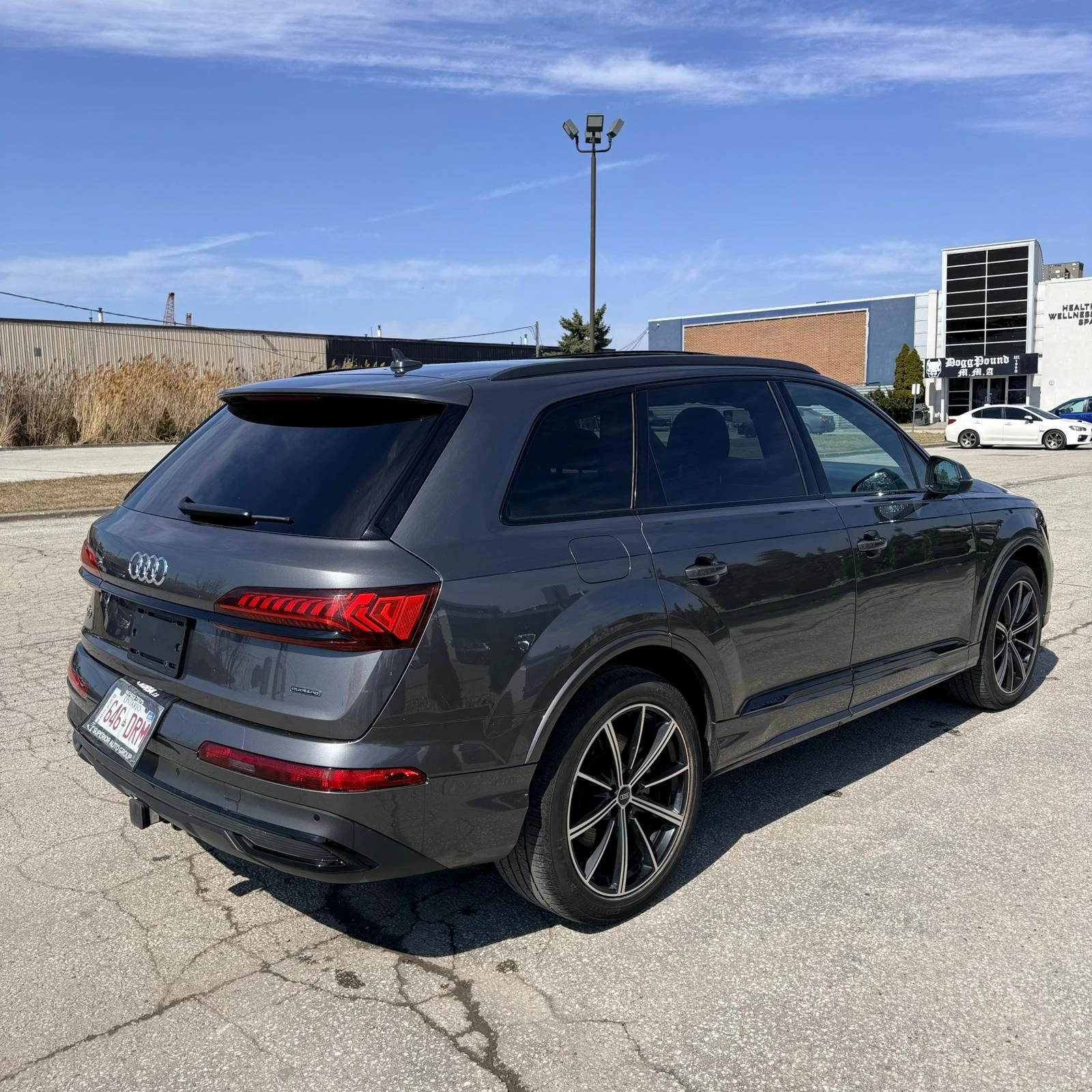 Audi Q7 Komfort * * CARFAX * * ���� ������ * *  | Mobile.bg � ����������� 5