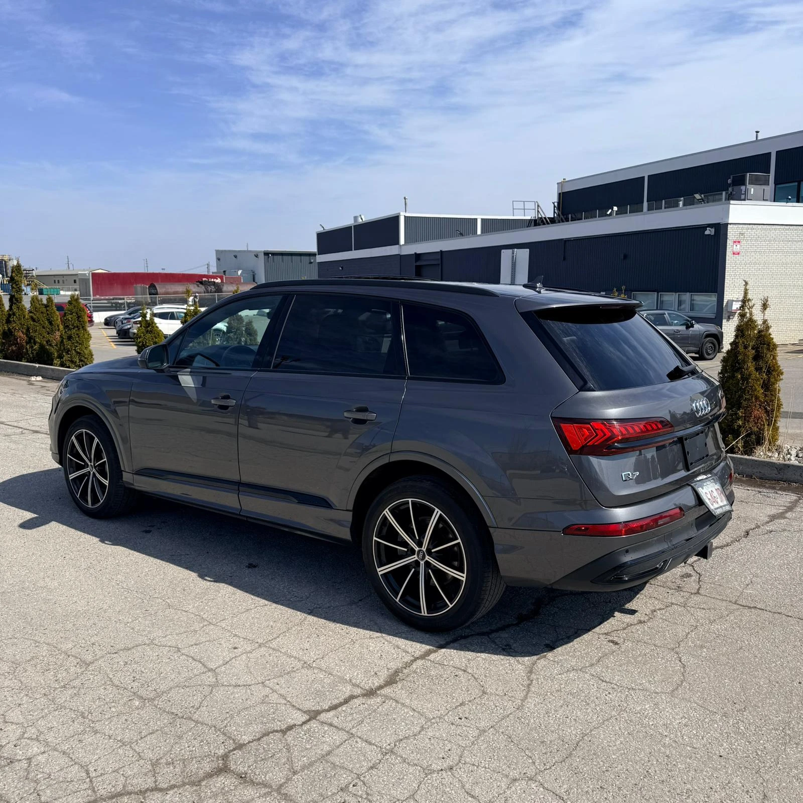 Audi Q7 Komfort * * CARFAX * * ���� ������ * *  | Mobile.bg � ����������� 4