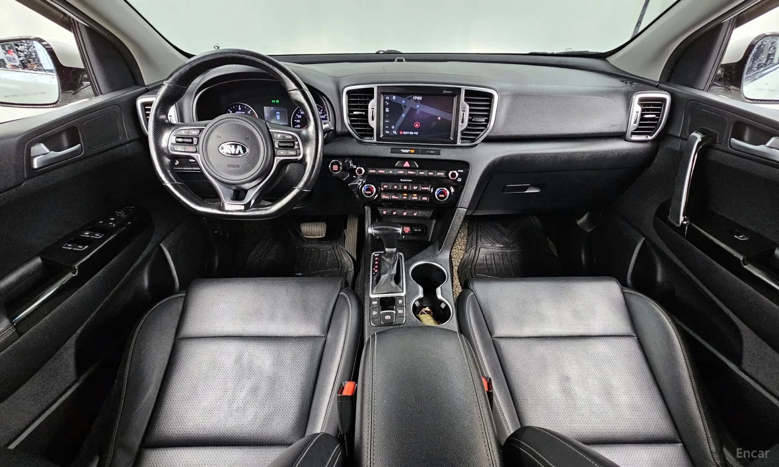 Kia Sportage 2WD Noblesse, снимка 6 - Автомобили и джипове - 54679771
