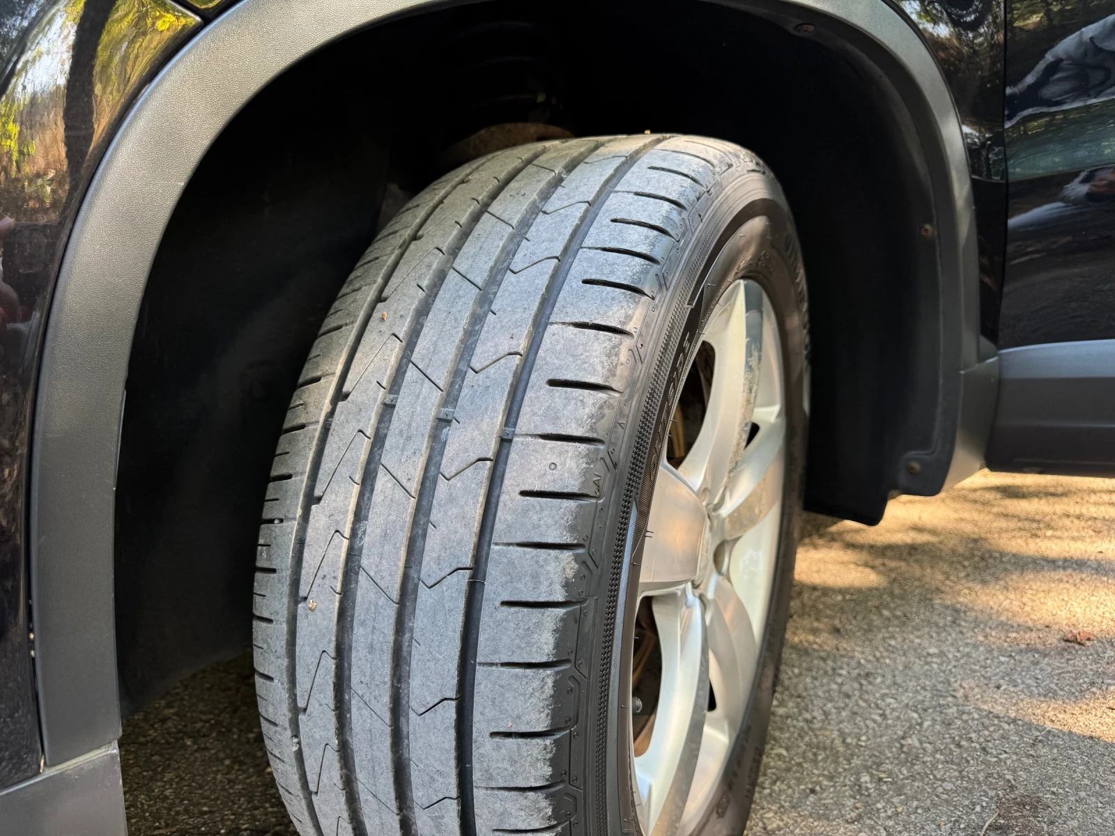 VW Tiguan 2.0TDI/4x4/6ск./Рег/, снимка 13 - Автомобили и джипове - 56744005
