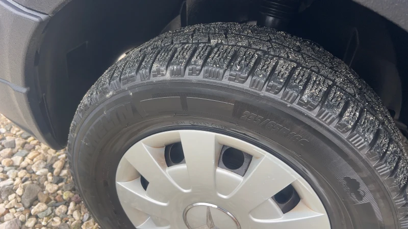 Mercedes-Benz Sprinter 318 642 V6 184коня Макси, снимка 10 - Бусове и автобуси - 52518831