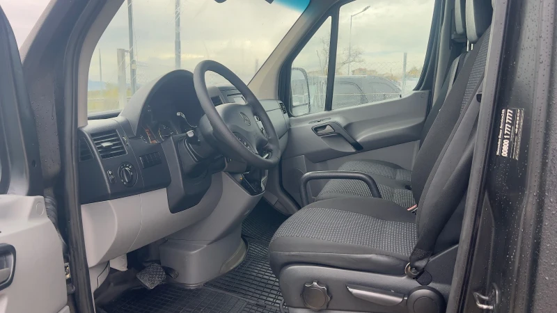Mercedes-Benz Sprinter 318 642 V6 184коня Макси, снимка 9 - Бусове и автобуси - 52518831