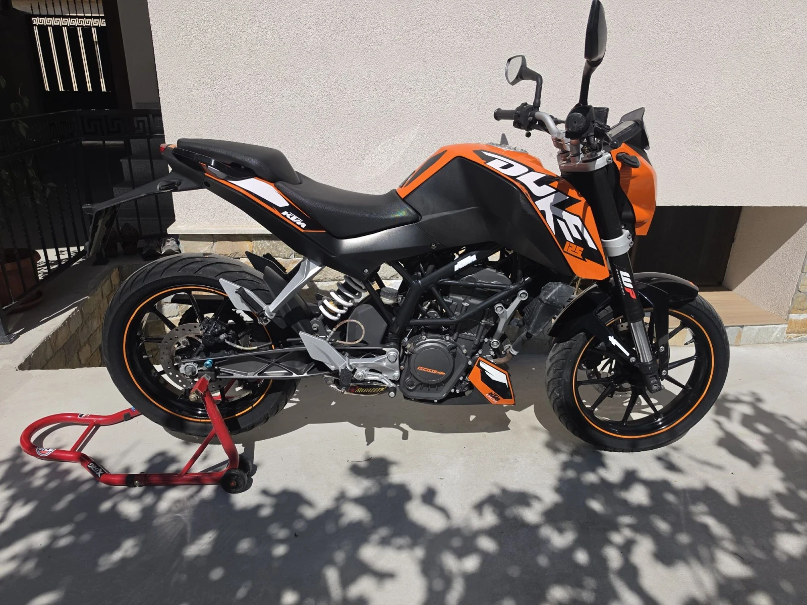 Ktm Duke 125 А1 категория ABS, снимка 5 - Мотоциклети и мототехника - 56008432
