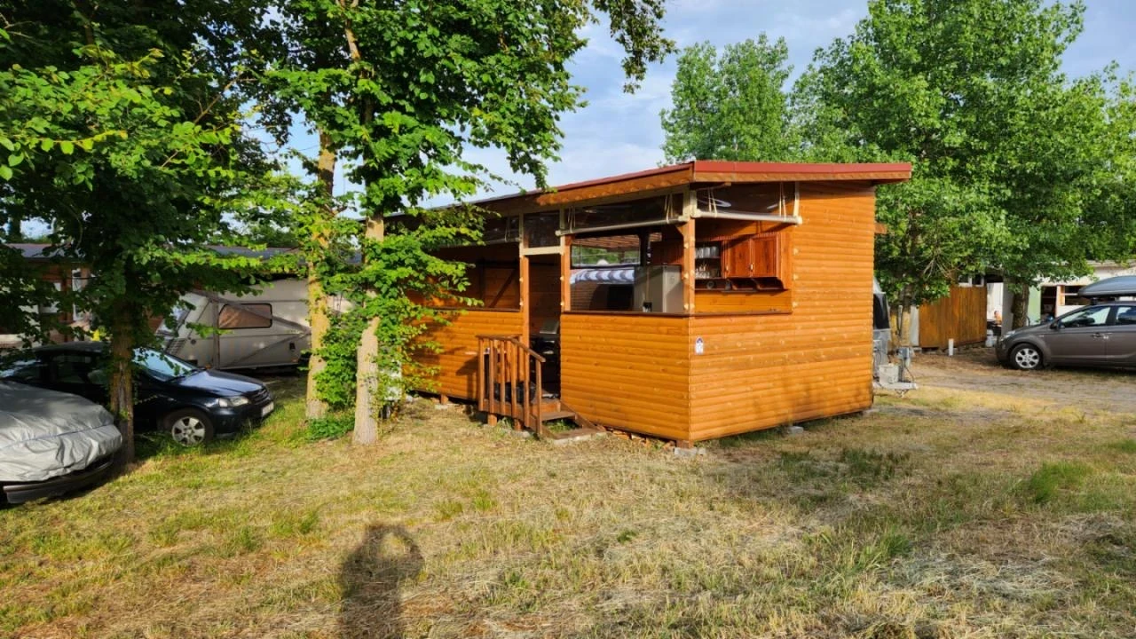 Каравана Award Airstream Land Yacht, снимка 9 - Каравани и кемпери - 54558671