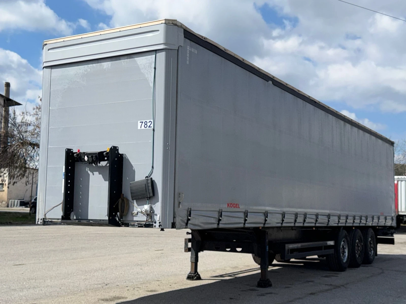 Полуремарке Koegel SN 24 SAF WABCO 12-642 XL-CODE ЛИЗИНГ!!!, снимка 3 - Ремаркета - 54144658