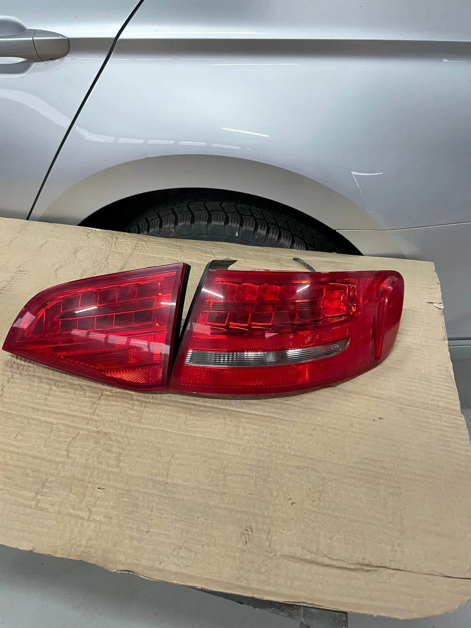     4 8  | Mobile.bg   4