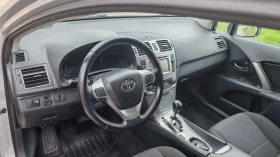 Toyota Avensis 2.2  Avtomat, снимка 9
