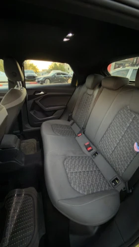 Audi A1 35tfsi s-line, снимка 9