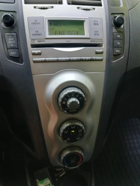 Toyota Yaris D4D, снимка 16
