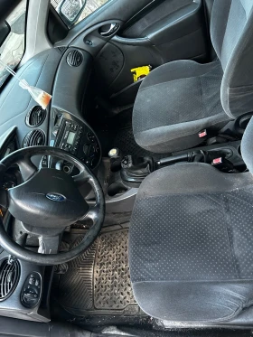 Ford Focus 1.8Tdci На части, снимка 5