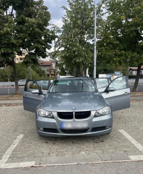 BMW 320 i, снимка 1