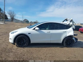 Tesla Model Y Long Range 4x4  | Auto.bg — изображение 13